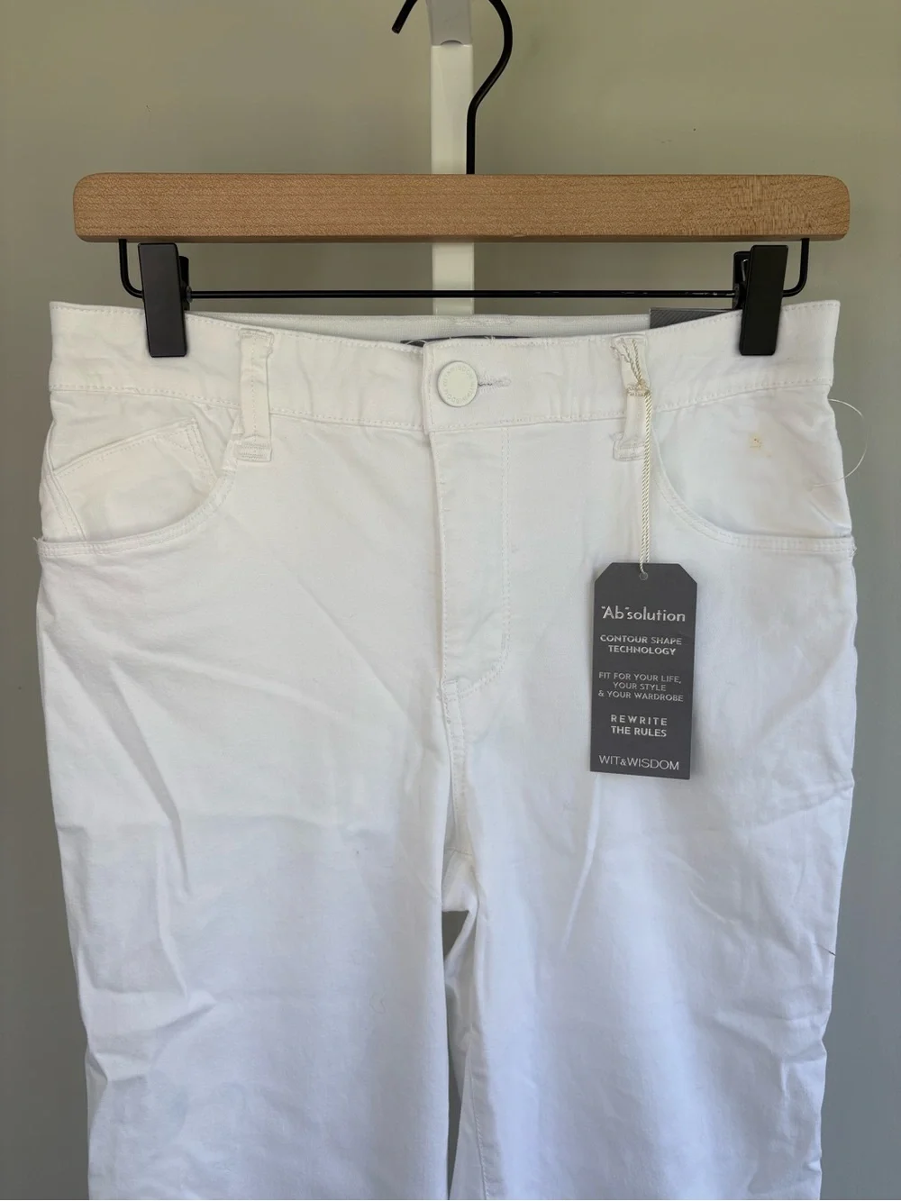 Wit & Wisdom Absolution High Rise Straight Leg Jeans White Size 2 NWT